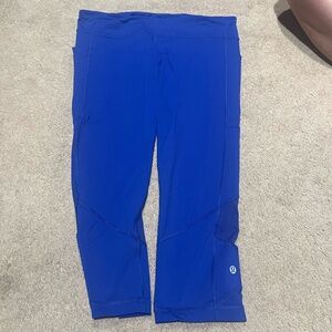Lululemon leggings, capris, size 12, blue